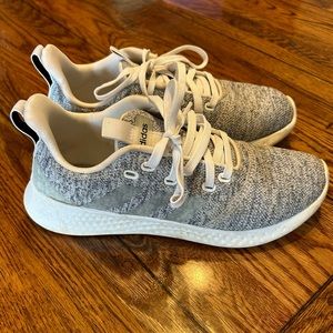 Womens Adidas Sneakers. Size 8.5
